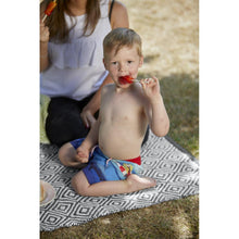 Load image into Gallery viewer, Diamond Washable Rug Warm Grey