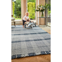 Load image into Gallery viewer, Highland Check - Navy