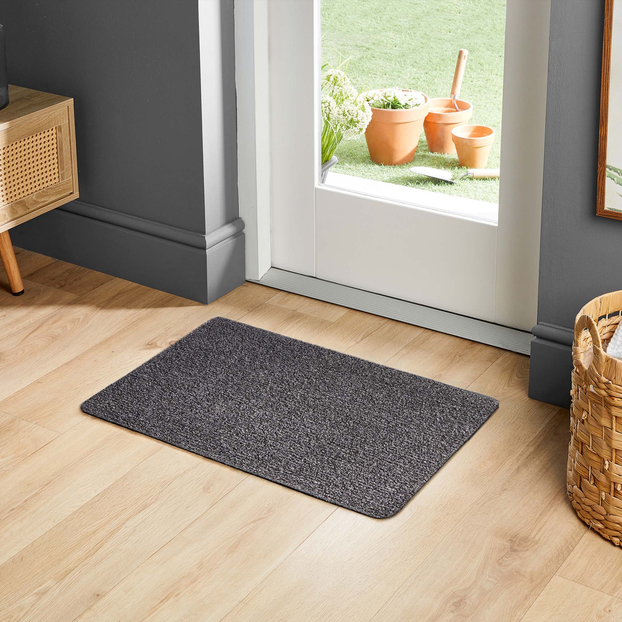 MadeNorth Plain Charcoal Washable Doormat