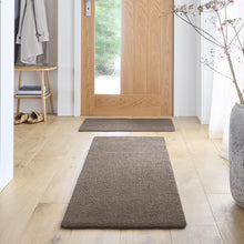Load image into Gallery viewer, MadeNorth Soft Ghost Grey Washable Runner
