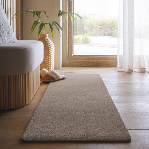 MadeNorth Soft Ghost Grey Washable Runner