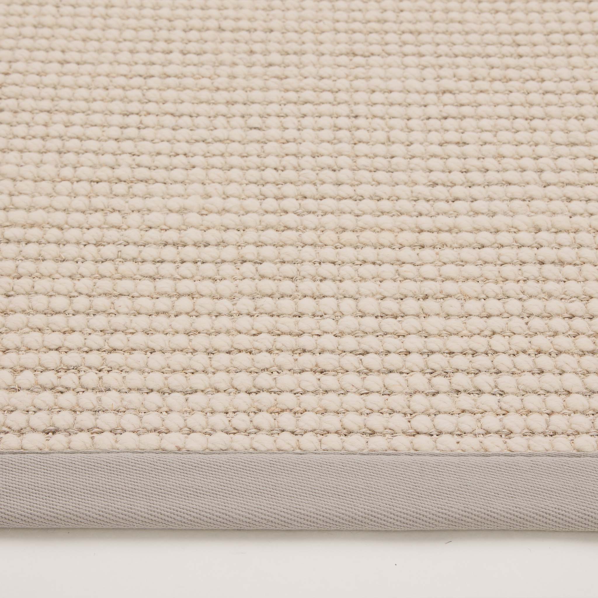 Origins Sisal Boucle with Soft Grey Border- a wool blend rug featuring a soft grey border. 