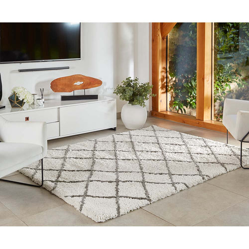 Artisan Diamond Rug - Rug Guru