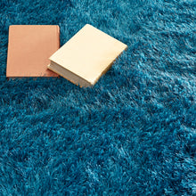 Load image into Gallery viewer, Extravagance - Teal
